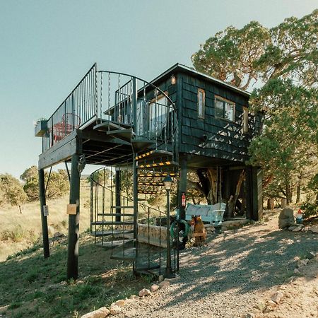 Ashley'S Treehouse At El Mistico Ranch Villa Nogal Eksteriør billede